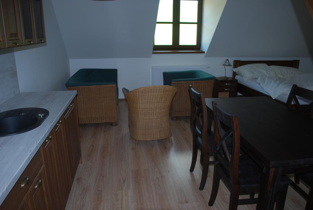 Statek Pod Lipou Hotel Pilnikov Ngoại thất bức ảnh